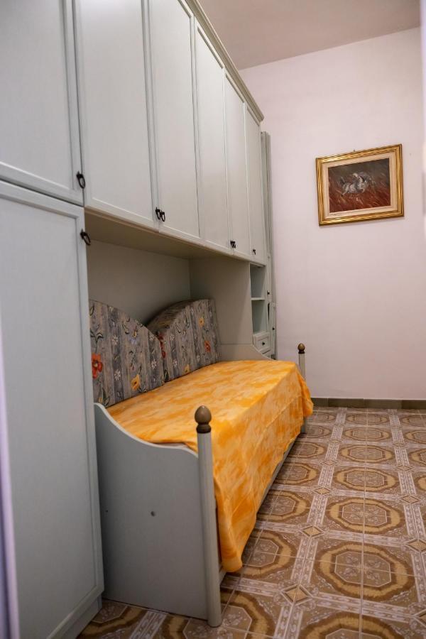 Appartamento Sole Пешичи Екстериор снимка